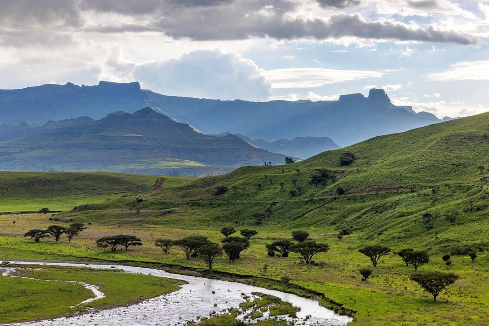 Hlalanathi Drakensberg Resort Bergville Eksteriør bilde